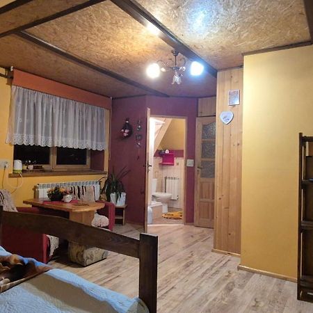 Gospodarstwo Agroturystyczne U Ani Krosnica  Exterior foto